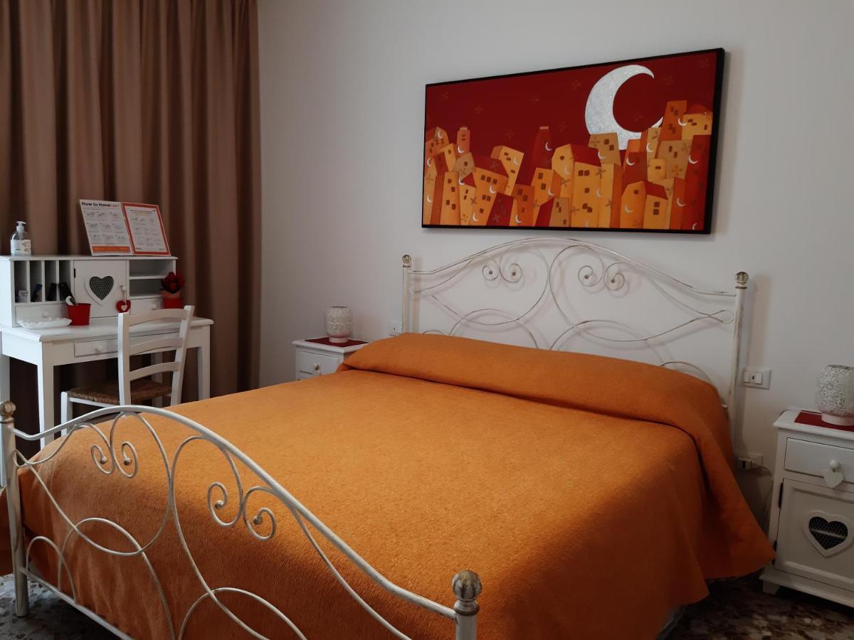 Casa Mina Affittacamere 滨海波利尼亚诺 外观 照片